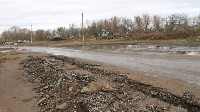 В Бузулуке с ремонтом улицы Домашкинской не торопятся
