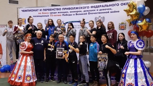 Бузулукские спортсменки завоевали золото и серебро в чемпионате по женскому боксу