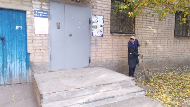 В Бузулуке завершены работы по ремонту подъездов 