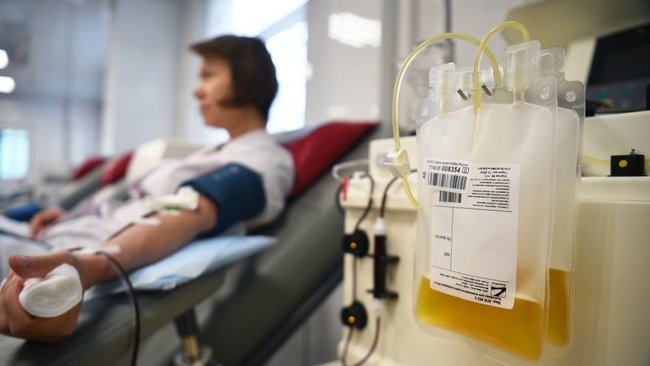 В Бузулуке переливают «антиковидную» плазму