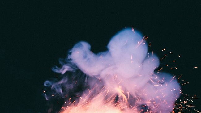 В Бузулуке жильцы тушили пожар в многоквартирном доме 