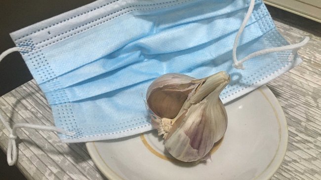 Защитят ли перец и чеснок от COVID‑19, рассказали в ВОЗ