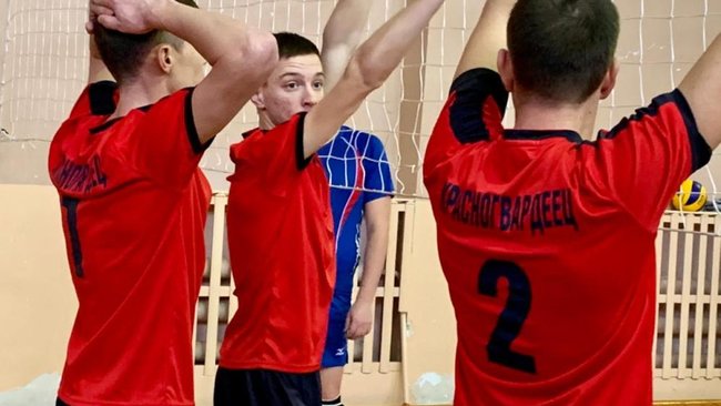 В Бузулукском районе состоялся волейбольный турнир памяти учителя 