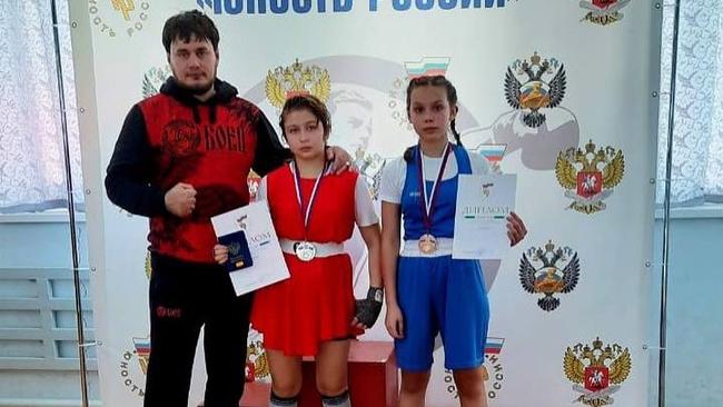 Бузулукские спортсменки - чемпионки первенства  России по боксу 