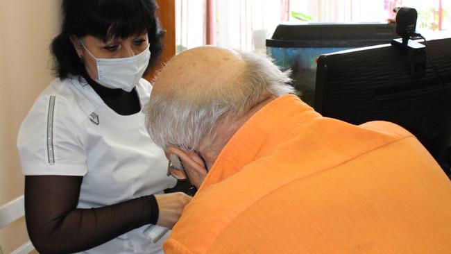 В Бузулукском районе желающих привиться от коронавируса возят автобусами 