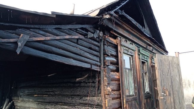 Еще один пожар в Алдаркино Бузулукского района повредил жилой дом 