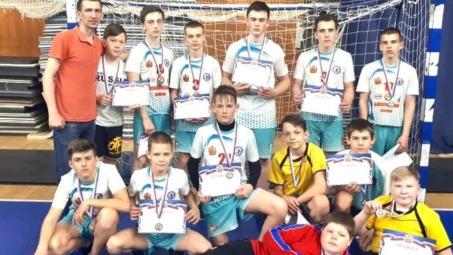 Вничью сыграли бузулукские спортсмены за золото Первенства области по гандболу 