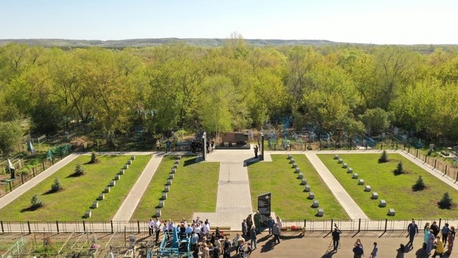 В Бузулуке открыли мемориал с именами солдат, умерших в городских госпиталях в годы войны