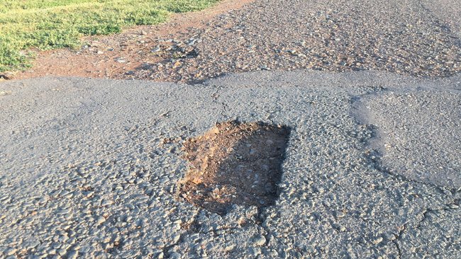 Бузулукская фирма, подкупив инспектора, разрушала дороги в Сорочинске