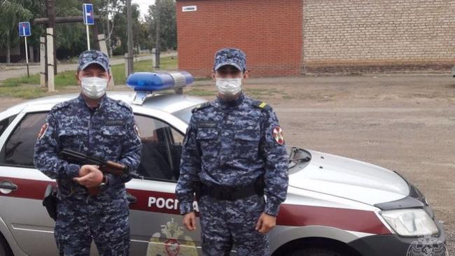 В Бузулуке задержали с наркотиками парня и девушку из Самары