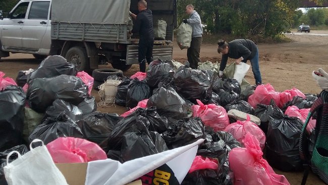 18 мешков стекол собрал 