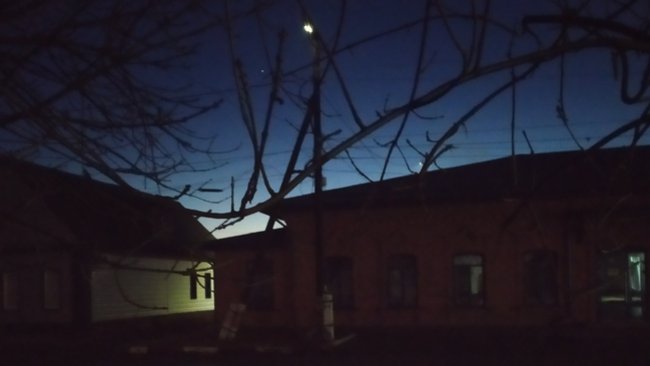 В центре Бузулука потускнели фонари