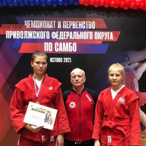 Бузулучанки успешно выступили на Чемпионате и Первенстве ПФО по самбо