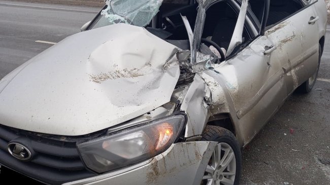 Под Бузулуком злостный нарушитель ПДД попал в аварию 