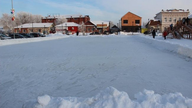 Два новых катка залили в Бузулуке