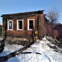 Подробности пожара в Бузулукском районе: пенсионерка получила ожоги, пытаясь потушить огонь