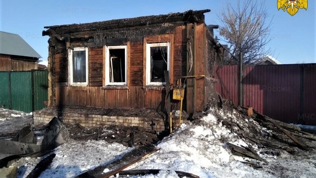 Подробности пожара в Бузулукском районе: пенсионерка получила ожоги, пытаясь потушить огонь