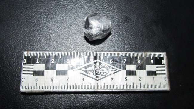 В Бузулуке сотрудники полиции задержали автомобиль с запрещенным веществом