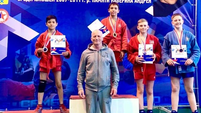 Самбисты Бузулукского района завоевали четыре медали в областном турнире