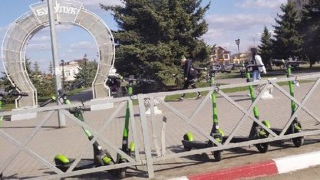 В Бузулуке местного жителя задержали за кражу двух электросамокатов   