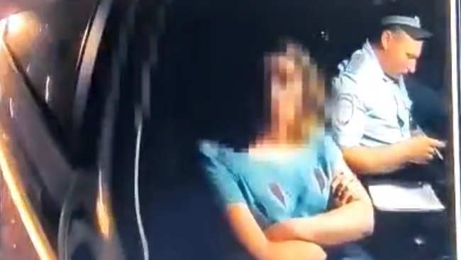 В Бузулуке пьяная автоледи проявила агрессию при задержании 