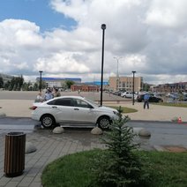 В Бузулуке на улице Ленина машина сбила 8-летнюю девочку