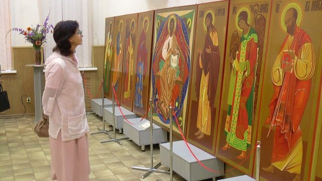 В Бузулукском музее работает выставка местного иконописца 