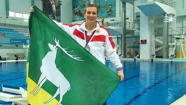 Бузулучанин стал серебряным призером Чемпионата России по прыжкам в воду