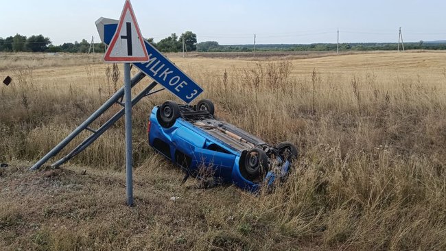 В Бузулукском районе столкнулись два автомобиля 