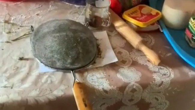 В Старой Тепловке Бузулукского района мужчина хранил дома наркотики 