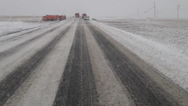 Снегопад в Оренбуржье: уже есть жертвы (18+)