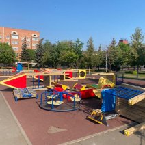 О судьбе демонтированной детской площадки Троицкого парка рассказали бузулукские чиновники 