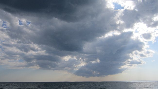 Бузулучане, отдыхающие на море, рассказали, что там с погодой 