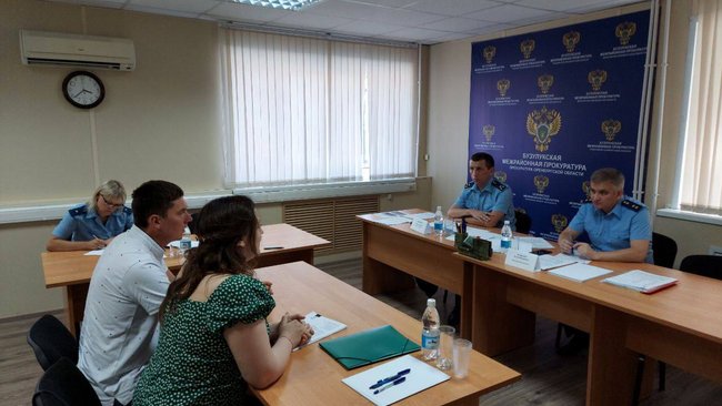 20 бузулучан пришли на прием к прокурору Оренбургской области 