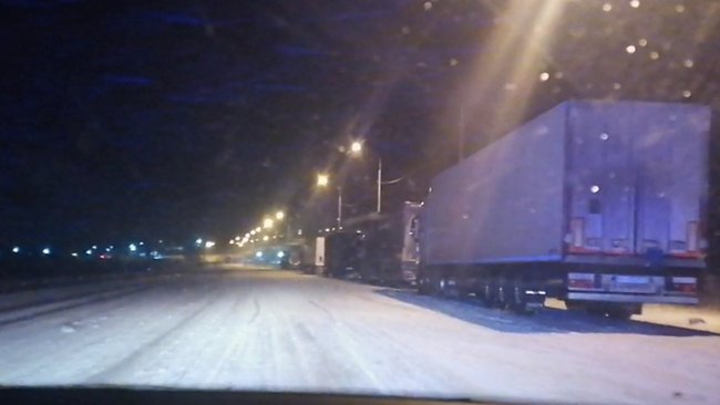 В Бузулуке из-за непогоды сотрудники ГИБДД дежурят в усиленном режиме