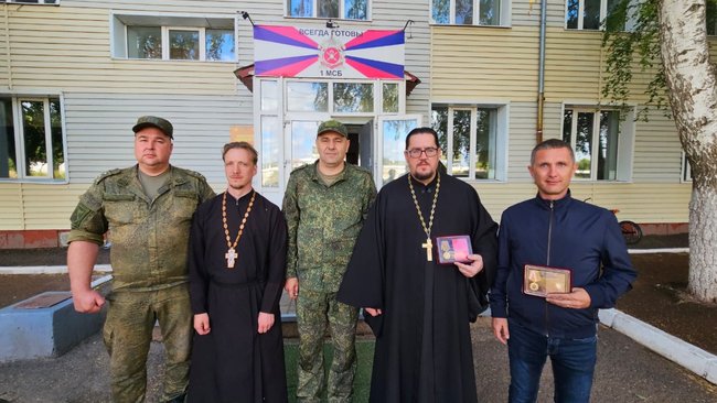 За помощь фронту и бойцам СВО