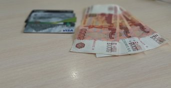 Бузулучанин просил суд вернуть 300 000 рублей, которые перевел 