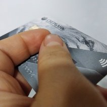 Что будет, если расплатиться в магазине чужой картой - 48-летняя бузулучанка теперь знает 