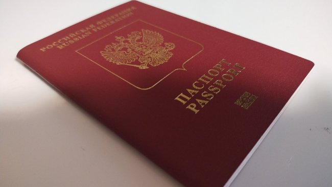 В Кремле ответили по поводу дальнейшей судьбы россиян, покинувших страну