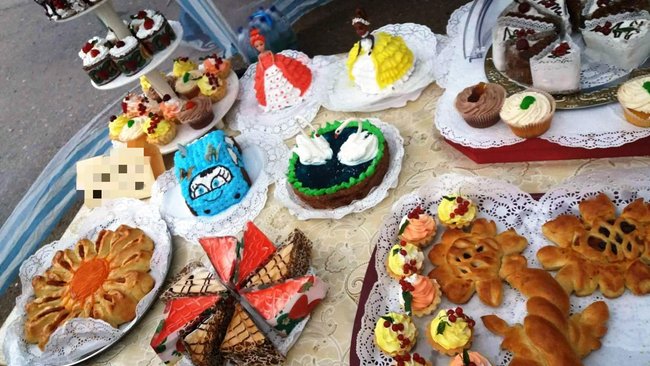 Какими новогодними блюдами радуют гостей жители разных регионов России