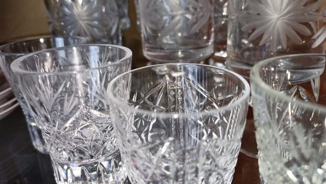 Почему около 6 % россиян не отмечают Новый год? 