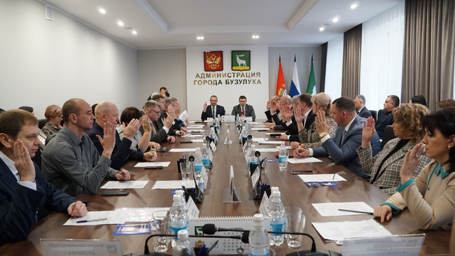 Какие решения утвердили депутаты на заседании горсовета