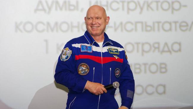 Как увидеться с космонавтом? 