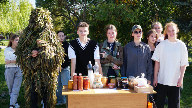 Ярмарка для фронта: студенты снова вместе