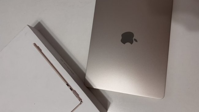 Apple повысила цены в России на 15%