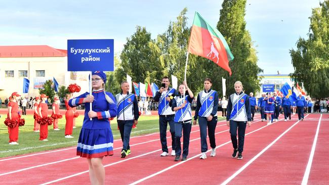 Новые победы команды Бузулукского района в соревнованиях сельских спортивных игр «Золотой колос Оренбуржья»