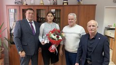 Татьяне Горюшиной вручили удостоверение и почётный знак «Мастер спорта России»