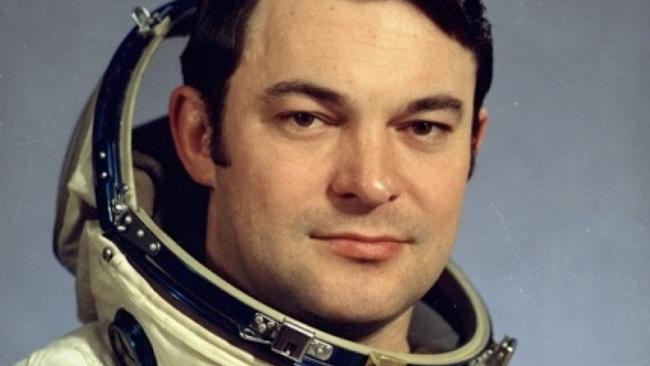 80-летний юбилей отмечает лётчик-космонавт СССР Юрий Романенко 