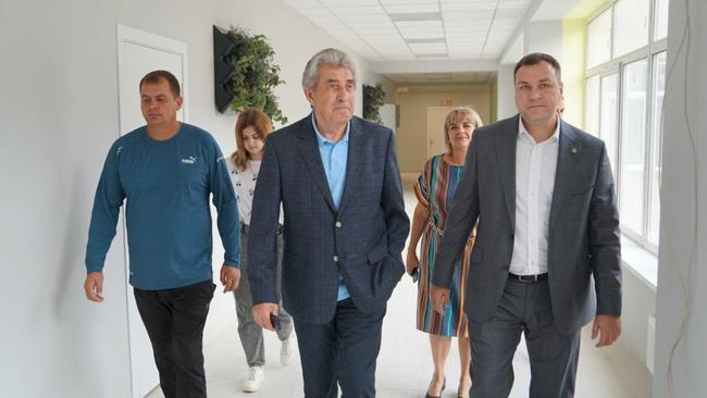 С рабочей поездкой наш город посетил председатель Законодательного Собрания области Сергей Грачев.