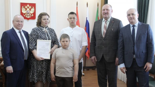 Сертификат на жильё для жительницы Красногвардейца